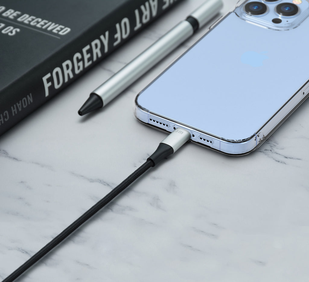 AluCable™ USB-C to Lightning Cable